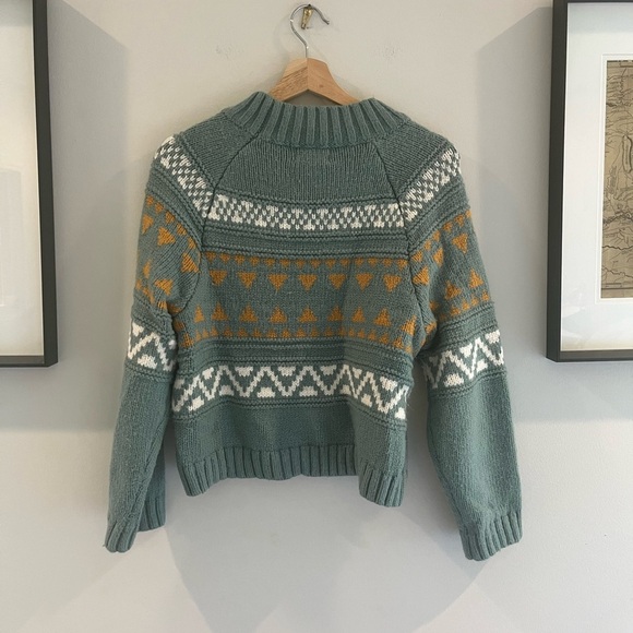 Universal Thread Cozy Green and Orange Patterned Sweater - Trendy Grandpa Style - Picture 4 of 4